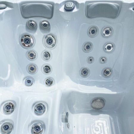 Мини спа-бассейн Wellis Manhattan Life Мини спа-бассейн Wellis Manhattan Life